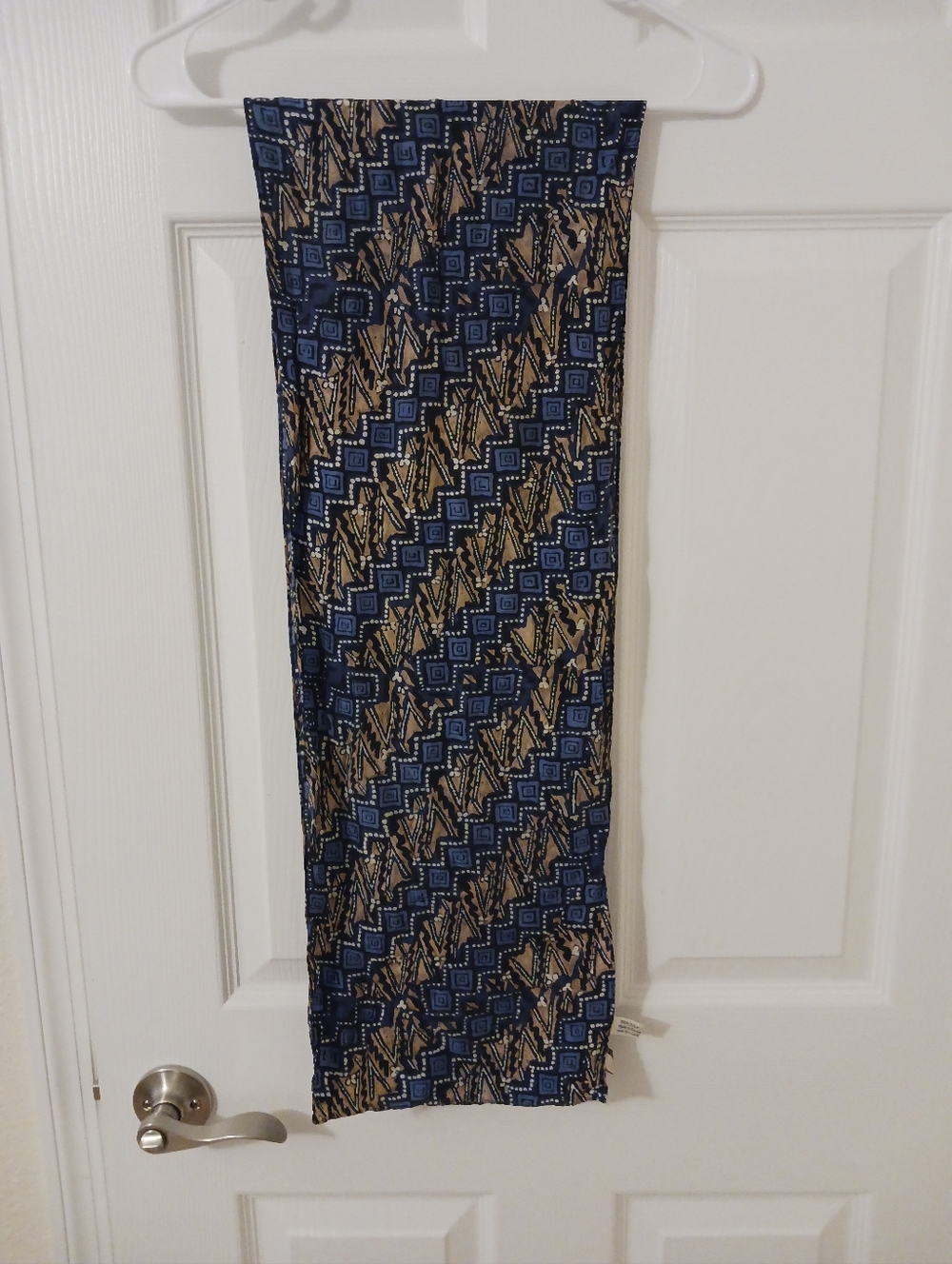 New York Studio Vtg Abstract Blue Beige Print Silk Scarf 58" x 10"